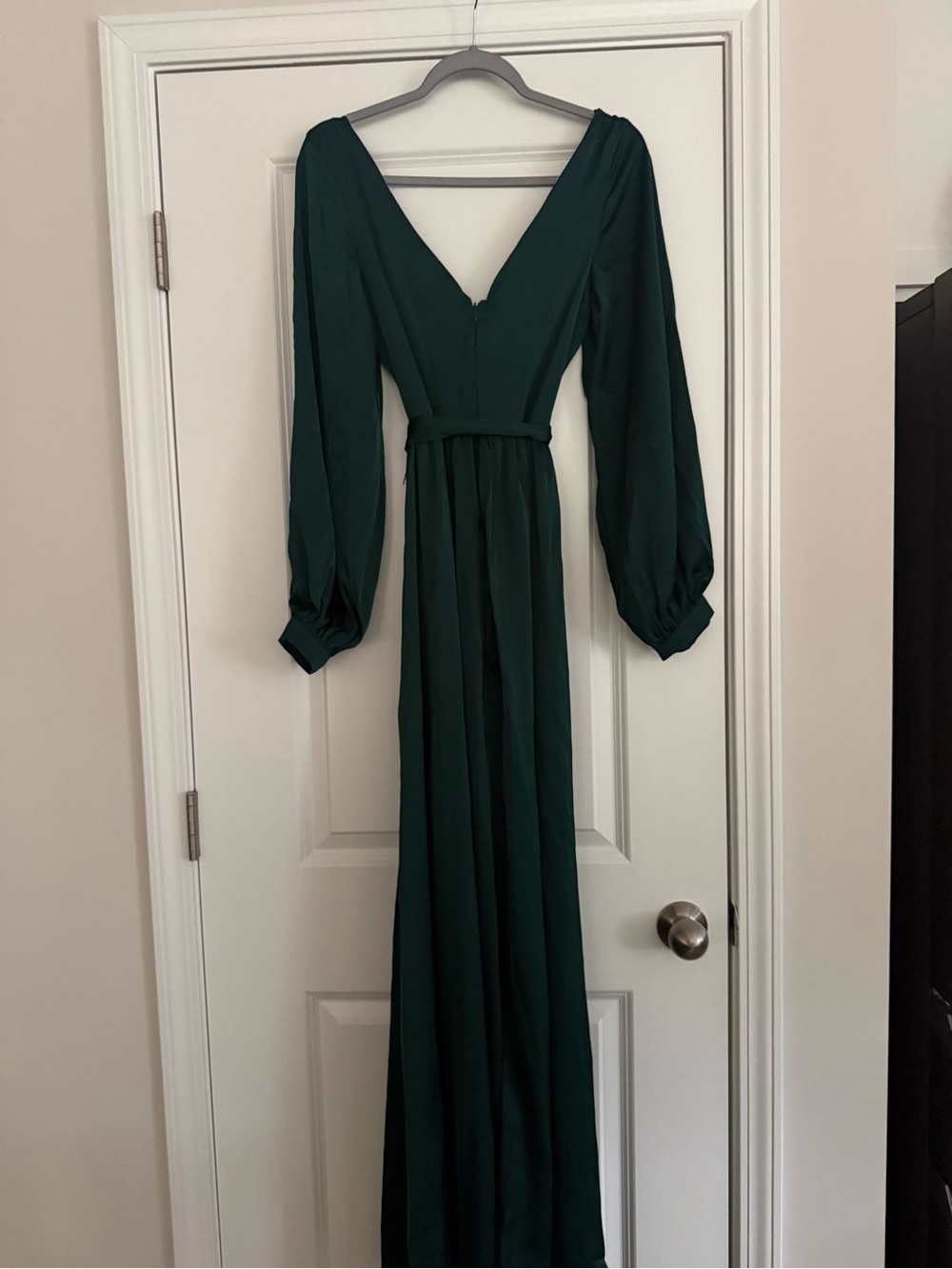 Fashion Nova Emerald Green V-Neck Long Sleeve Maxi Dress